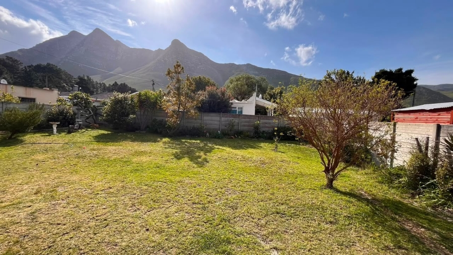 4 Bedroom Property for Sale in Kleinmond Western Cape